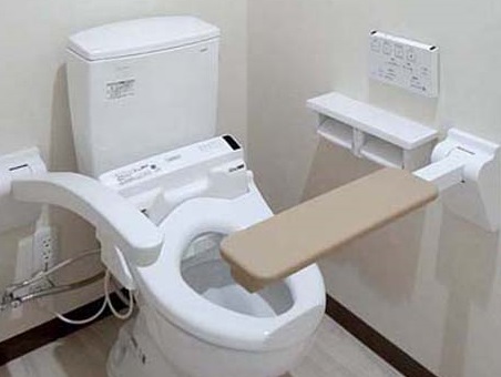 介護施設用トイレ肘掛|[公式] 三栄ポリウレタンウレタン｜ウレタンの試作から量産